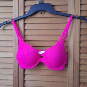 Pink Victoria Secret Padded Push Up Underwire Bra Size 32C